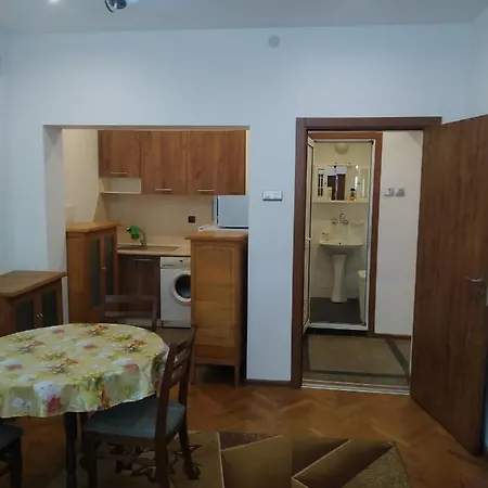 27 юли 3 бюджет ヴァルナ