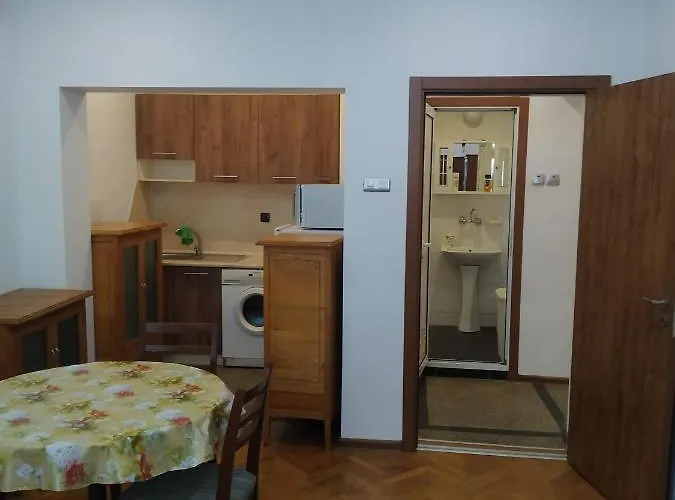 27 юли 3 бюджет 바르나