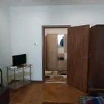 27 юли 3 бюджет Lägenhet