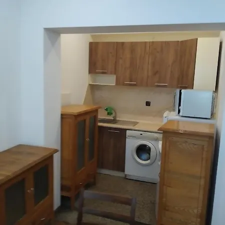 Apartament 27 Юли 10 Бюджет