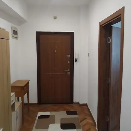 27 Юли 10 Бюджет