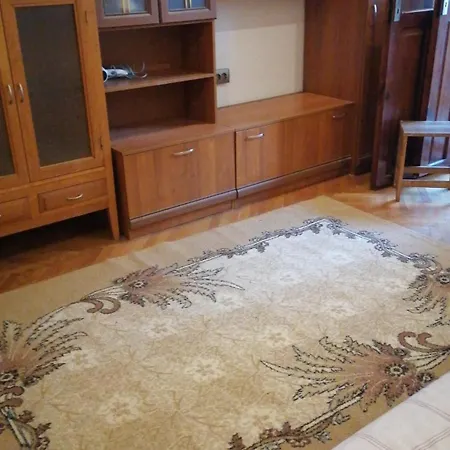 Apartament 27 Юли 10 Бюджет *