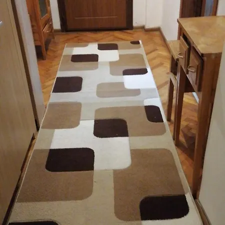 27 юли 3 бюджет Warna